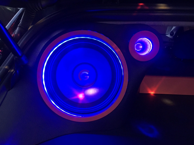 唐山樂暢出征廊坊汽車音響大賽，一車囊括外場