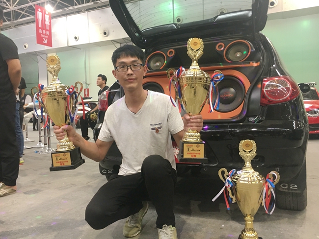 唐山樂暢出征廊坊汽車音響大賽，一車囊括外場
