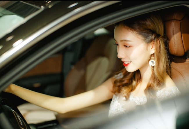 車改坊煙臺店本田CRV升級霸克，俘獲美人心！