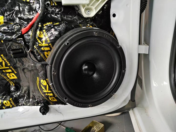 舒服的午后需要一首音樂來安撫,新疆高爾夫7升級德國ETON