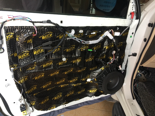 車改坊花都大明店普拉多升級霸克，經典造就優雅奢華！