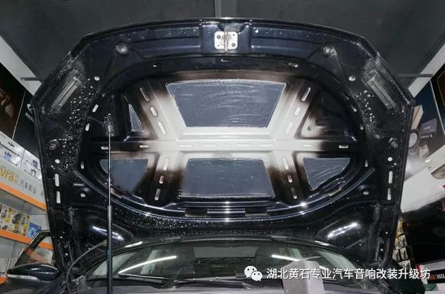 湖北黃石車改坊大眾帕薩特音響升級，改裝霸克和斯派朗音響