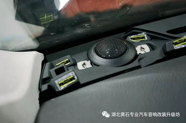 湖北黃石車改坊大眾帕薩特音響升級，改裝霸克和斯派朗音響