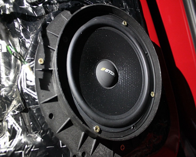 發燒友年底推薦，保時捷卡宴升級ETON三分頻