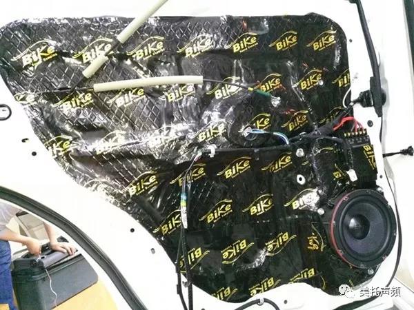 逍遙自在任我闖，豐田酷路澤升級斯派朗魔音盒Ⅱ代DSP-AM85.4【新疆車改坊】