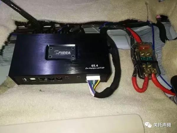 逍遙自在任我闖，豐田酷路澤升級斯派朗魔音盒Ⅱ代DSP-AM85.4【新疆車改坊】