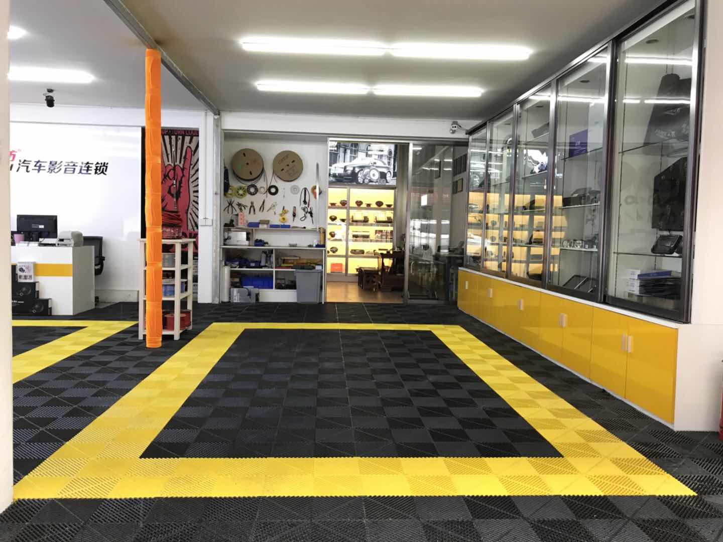 車改坊汽車影音鏈鎖(重慶店)