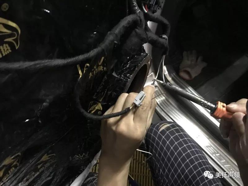 撼心之樂，激情碰撞-車改坊重慶店為福特銳界升級美國霸克