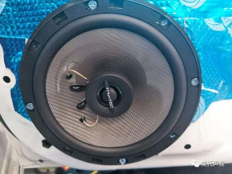 原車主機推動，照樣有驚喜-車改坊太倉店這輛汽車音響升級不一般