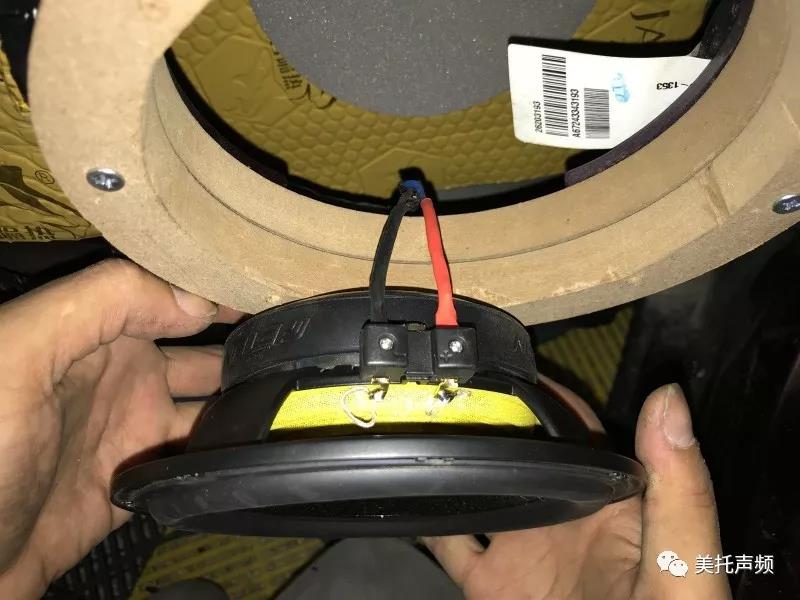 追求感覺而來-車改坊重慶店為別克GL8汽車音響升級德國伊頓