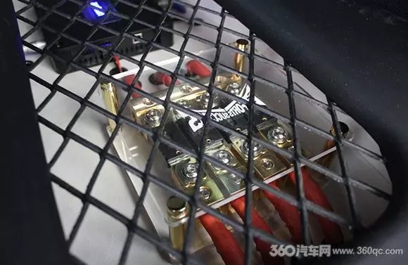 耗時15天全球首例猛禽音改 德國伊頓MAS承包6.1聲道發聲丨改裝