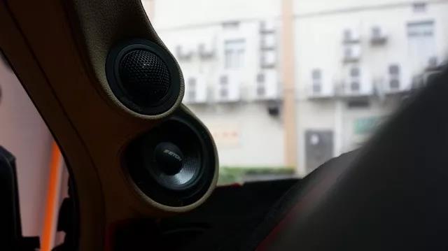 解救無聊-車改坊廣州帝銳店本田CRV汽車音響改裝德國伊頓POW172.2