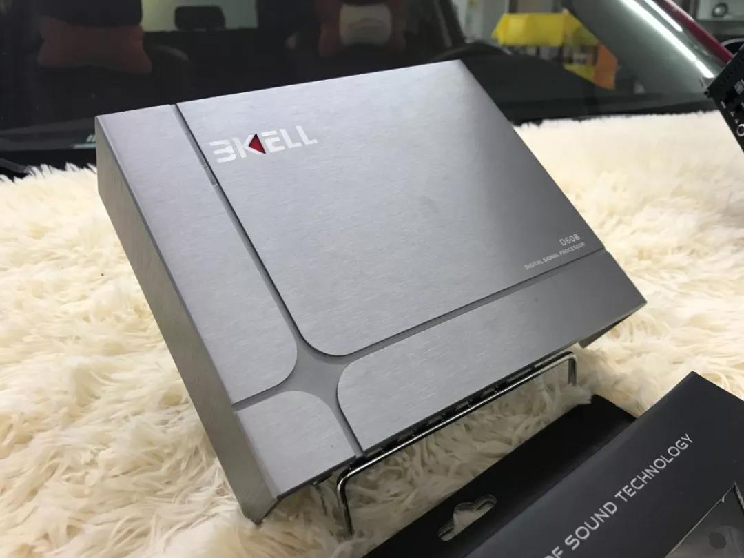 彌久之音，讓生活更暖-車改坊重慶店馬自達汽車音響升級美國BKELL