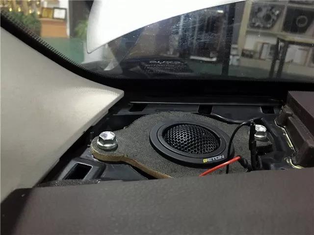 讓快樂作伴-車改坊武漢店雷克薩斯ES200改裝德國ETON伊頓POW172.2