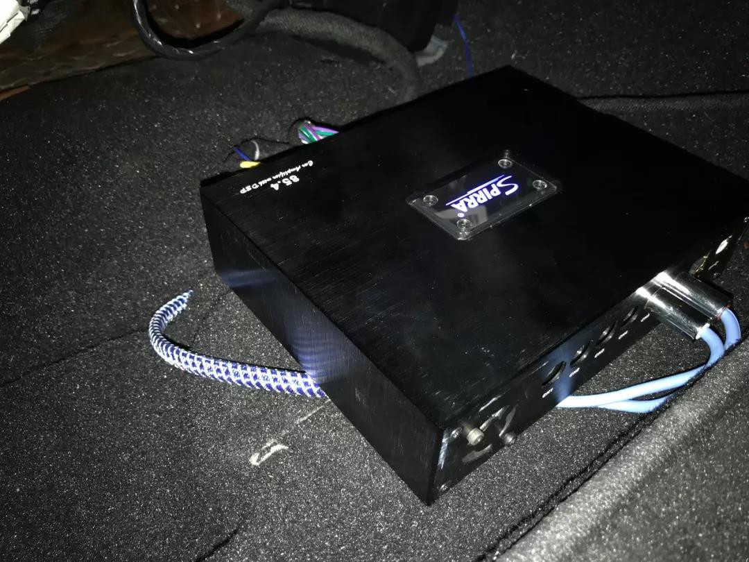 車主竟是慕名而來？-車改坊重慶店福特銳界汽車音響升級德國ETON