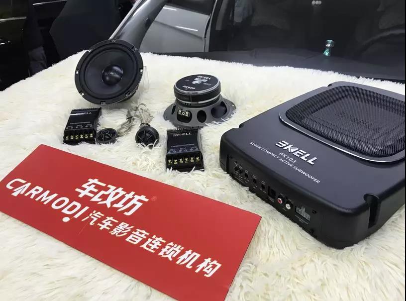 車主都說，這一對比很受傷呀！-車改坊重慶店長安CS35汽車音響升級美國霸克