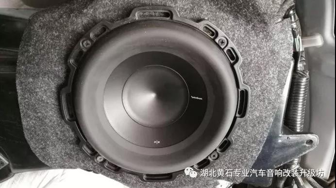 品味時尚經典，黃石昌海車改坊豐田陸地巡洋艦音響改裝升級