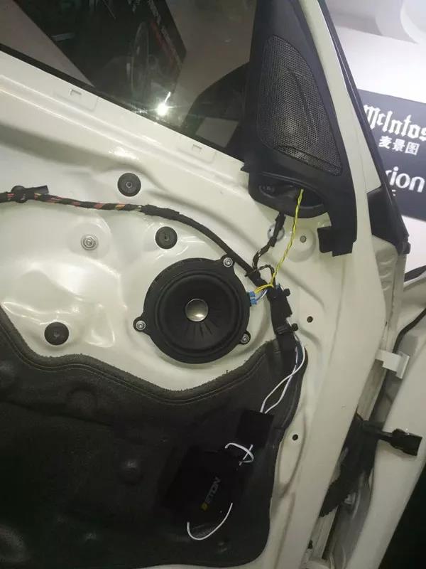往后余生多份陪伴！-車改坊新疆店寶馬1系汽車音響升級ETON寶馬專車專用