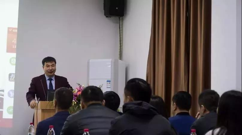 聚力，聚智，聚勢，揚帆2019-車改坊汽車影音連鎖2018年會圓滿結束！