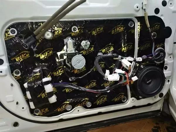 原車音響無聊怎么辦？-車改坊新疆店日產奇駿汽車音響升級美國BKELL