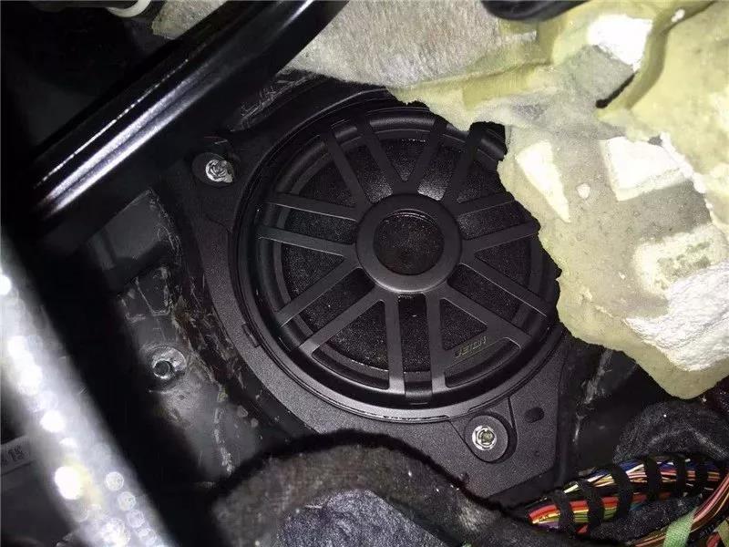 奔馳專車專用，無損又好聽！-車改坊武漢店奔馳汽車音響升級德國ETON