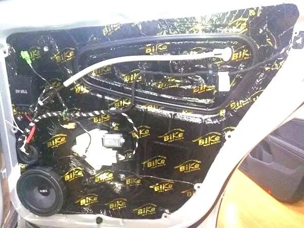 大眾途觀遇上美國霸克！車主說這樣改很好聽