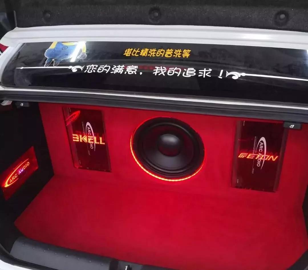 IASCA國際汽車音響大賽新疆站-車改坊一店實力斬獲五冠、兩亞、一季