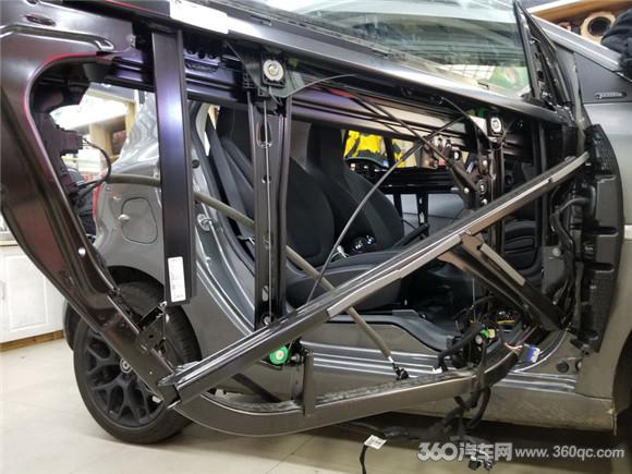 奔馳smart改裝德國伊頓汽車音響 雙重升級滿足聽音需求