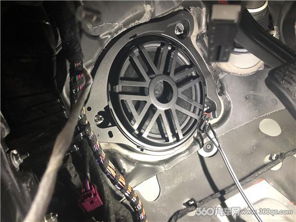 奔馳E300改裝德國伊頓汽車音響 專車專用喇叭無損升級音質