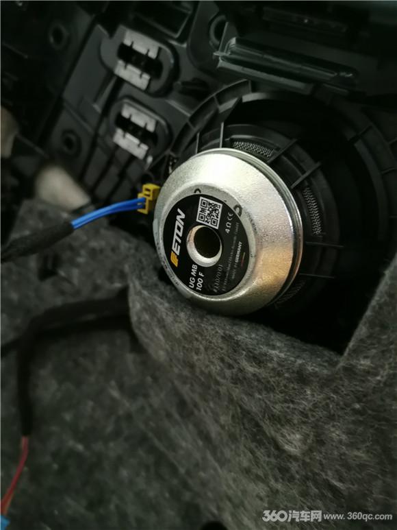 奔馳C180改裝德國伊頓汽車音響 專車專用喇叭輕松提升音質