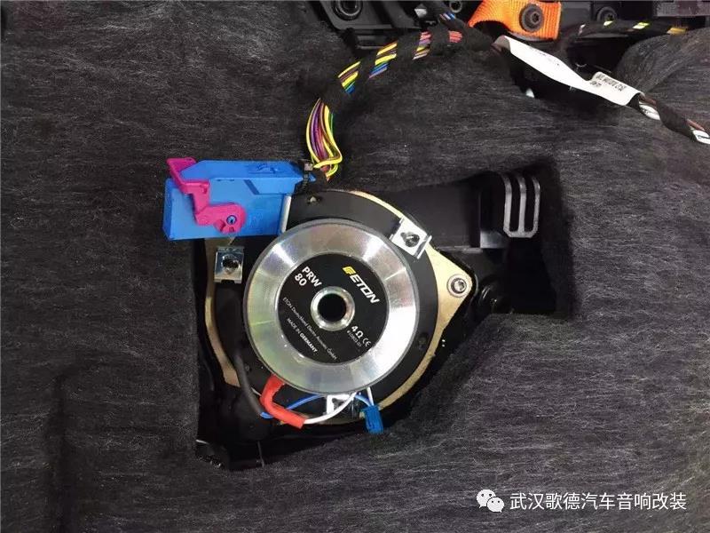 我的音響我做主 武漢保時捷Macan汽車音響改裝
