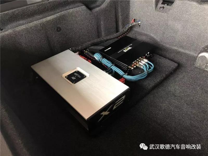 駕車兜風的美妙音樂之旅 武漢寶馬X1汽車音響改裝