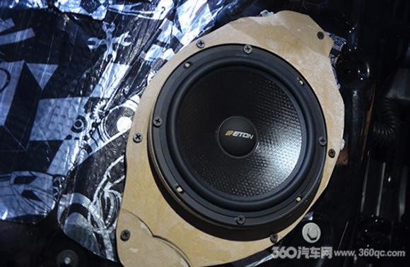 兩分頻主動出聲音質清晰自然 凱迪拉克XT5改裝德國伊頓汽車音響