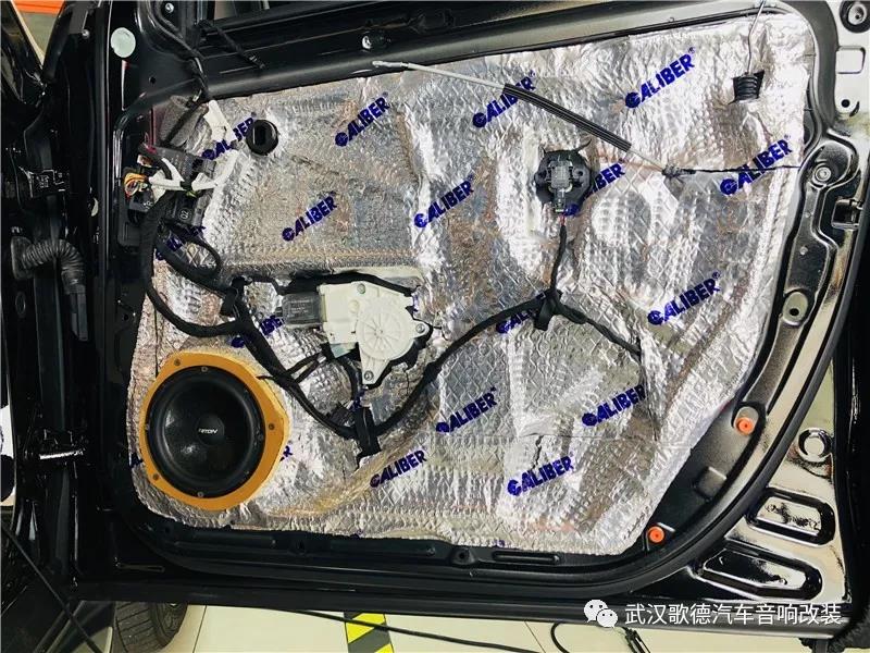 從此告別音響異響效果差 武漢奔馳GLE汽車音響改裝