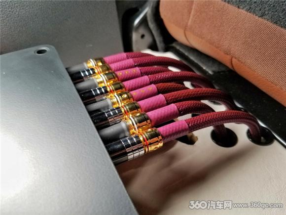 奧迪Q7隨時刮起音樂風暴 上海音豪完美改裝德國伊頓頂級大系統