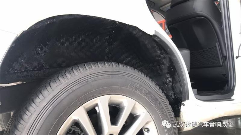 好聲音陪您度過越野好時光 武漢豐田霸道汽車音響改裝