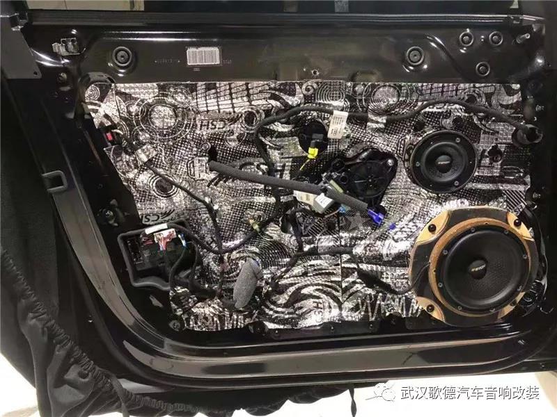 環繞音樂極致享受 武漢奧迪A6L汽車音響改裝