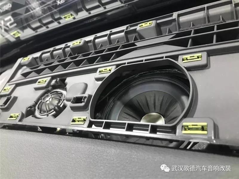環繞音樂極致享受 武漢奧迪A6L汽車音響改裝