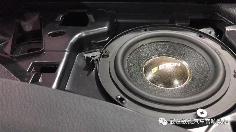 純真自然精美人聲 武漢馬自達CX-4汽車音響改裝