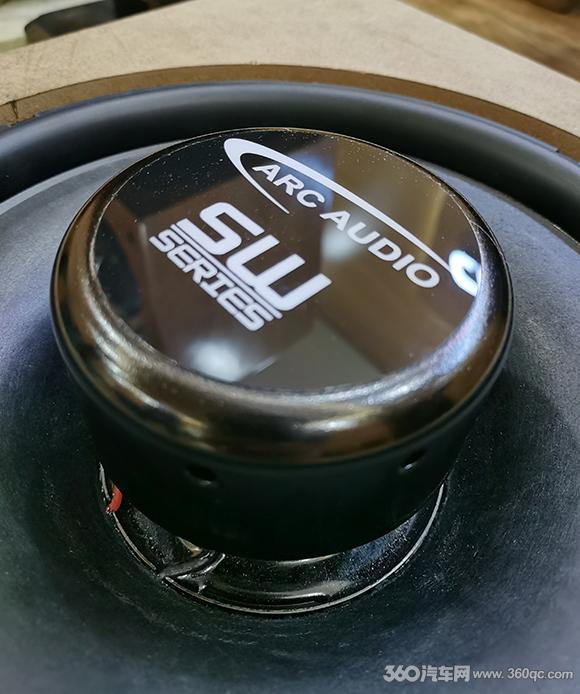 ARC Audio超薄低音SW 12測評：這樣的超低音才是車主的菜