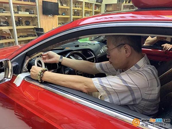 17輛車排隊中，車改坊連鎖首席技術官巡回調音交流會·常州車改坊站