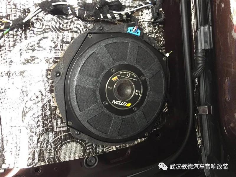 沉迷伊頓的完美人聲 武漢保時捷卡宴汽車音響改裝