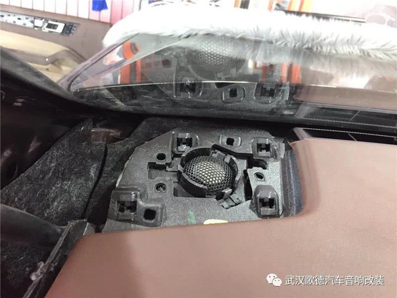 沉迷伊頓的完美人聲 武漢保時捷卡宴汽車音響改裝