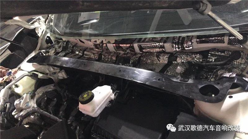全車處理安靜無比 武漢歌德日產樓蘭汽車隔音改裝