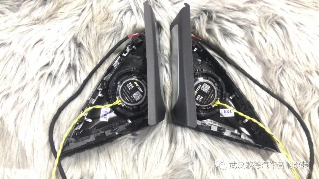 專用音響巨大提升 武漢歌德寶馬五系汽車音響改裝