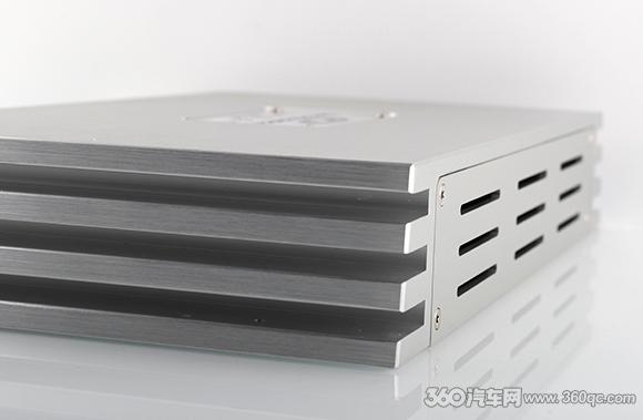 戰力爆表！意大利TEC大地之神系列功放GA180.2測評