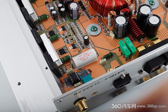 戰力爆表！意大利TEC大地之神系列功放GA180.2測評