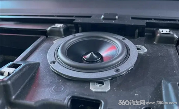 保時捷Macan改裝意大利TEC汽車音響 發燒三分頻更顯豪車氣質