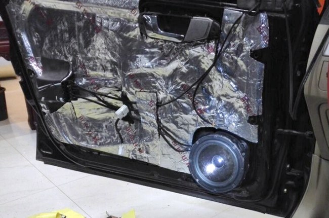 你還忍心讓它工作嗎？車改坊汽車影音連鎖別克