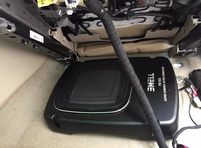 風里雨里我在車上等你 臺山車龍日產天籟改裝